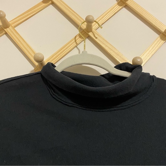 We the Free Navy Blue Long Sleeve Mock Neck Top size Medium - Picture 4 of 9